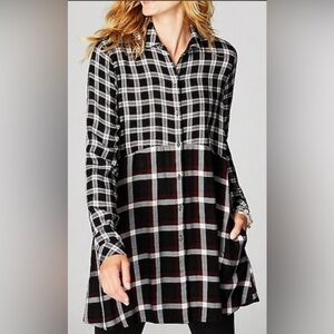 BeachLunch Lounge two pattern plaid rayon button down shirt